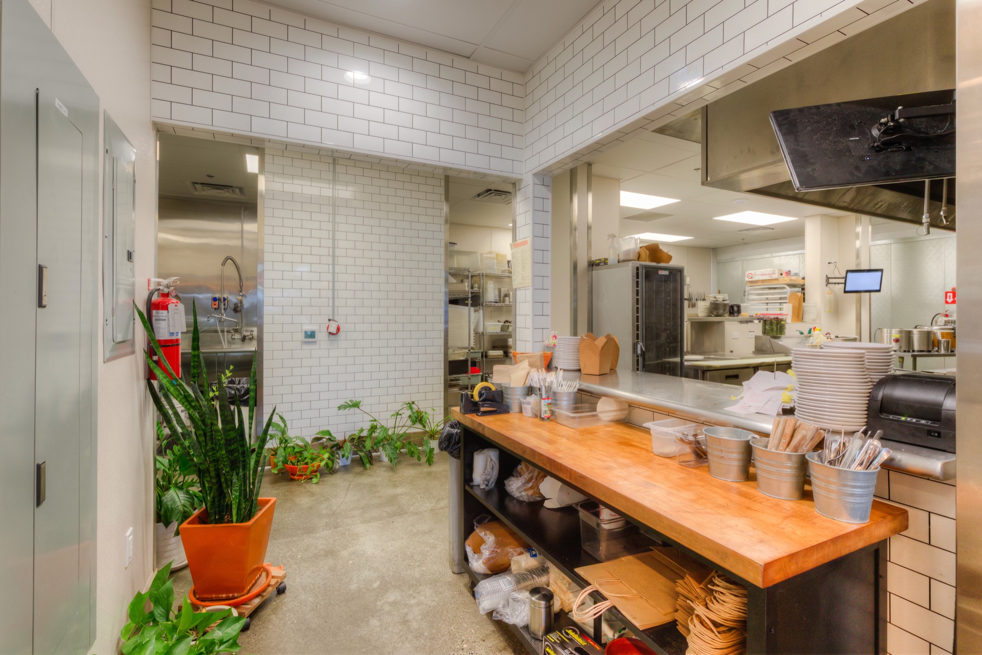 330 Main St (Momona) — photo 10